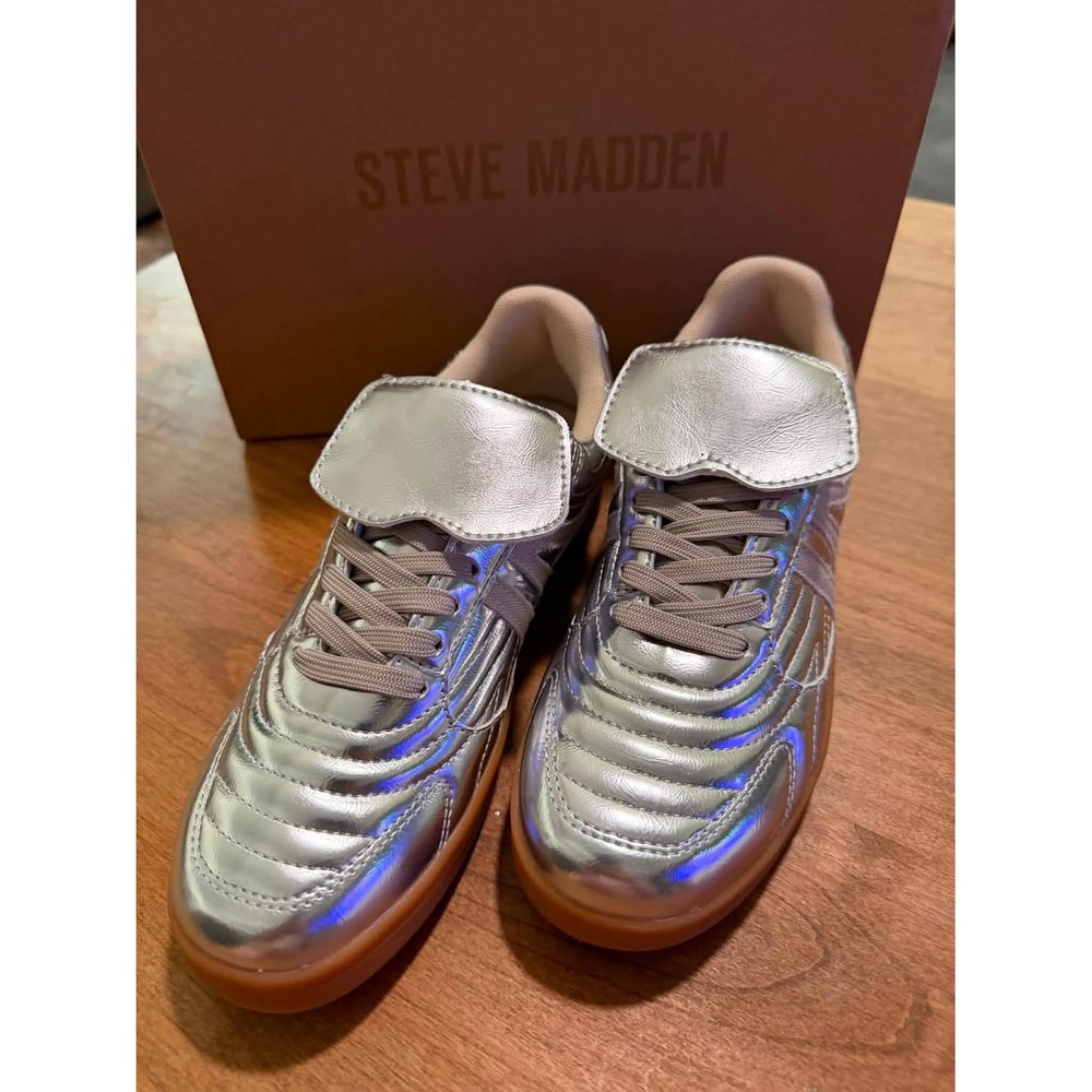 Steve Madden Metallic Silver Gum Sole Sneakers Womens